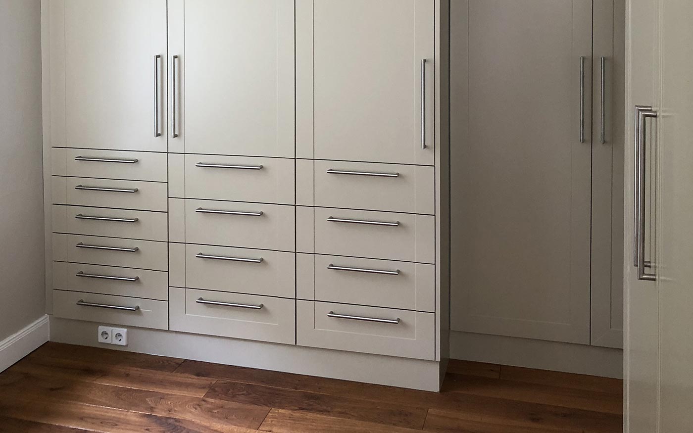 Moderne Schlafzimmer-Schränke